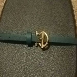 A small belt