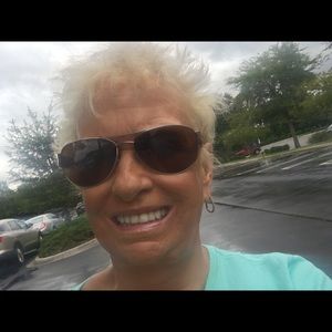 Meet your Posher, Barbara