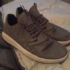 Grey Jordan Eclipse size 13