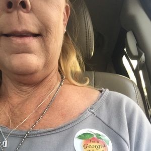 Meet your Posher, Denise