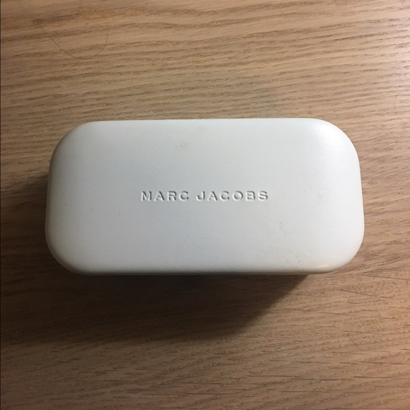 Marc Jacobs sunglasses glasses case with sleeve
