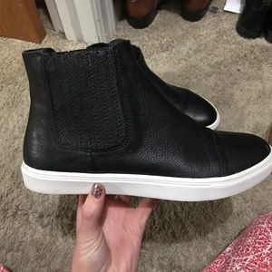 Steve Madden bootie tennis shoes