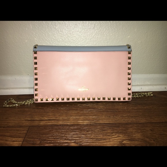 Valentino Clutch/off the shoulder Purse!