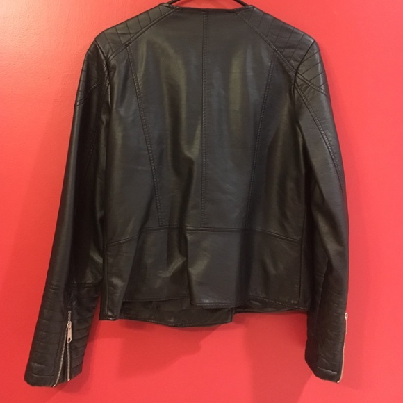 Leather jacket - Picture 3 of 3