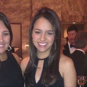 Meet your Posher, Adrienne