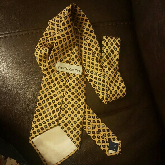 Pierre Cardin Tie - Picture 2 of 2