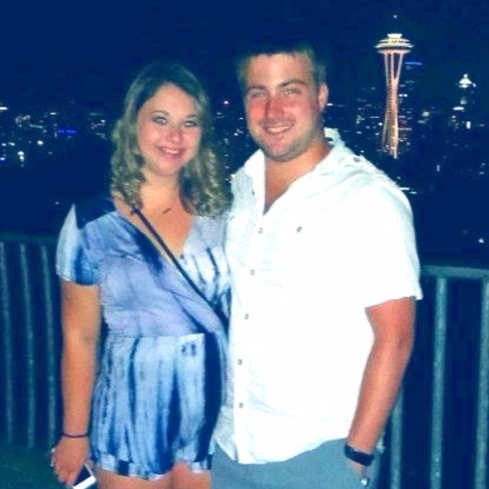 Meet your Posher, Desi