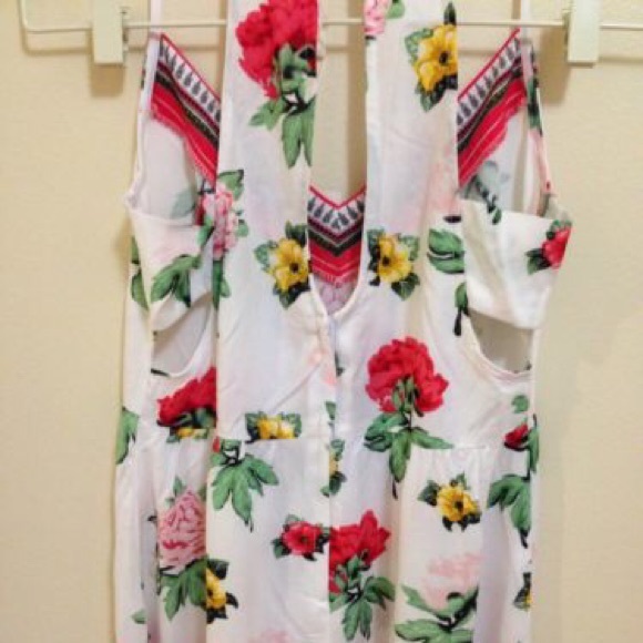 H&M Coachella floral dress - Picture 3 of 3