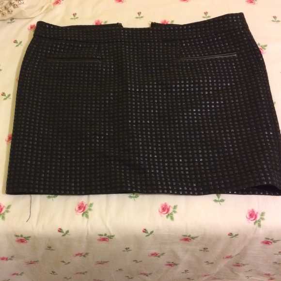Black Gap Mini Skirt Sz 12