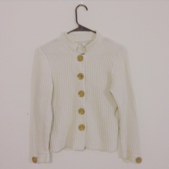 • Banana Republic • Knit Large Button Cardigan