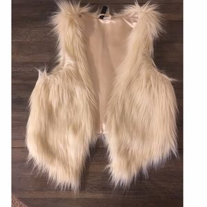 Fur vest