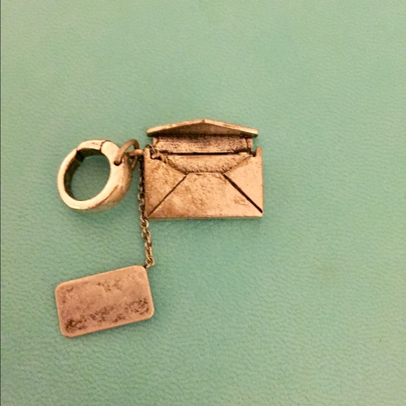 Fossil Charm - Picture 2 of 4