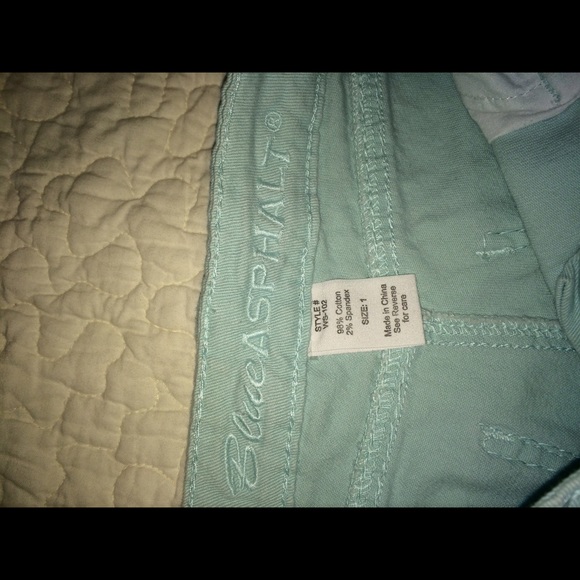 Mint color jean shorts - Picture 3 of 3