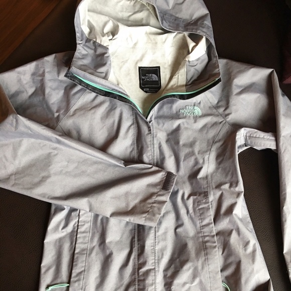 North Face Jacket Rain Jacket wind breaker