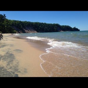 Meet your Posher, Ally