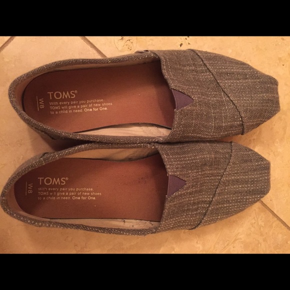 TOMS gray sparkle shoe