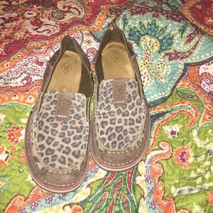 Arias cheetah shoes