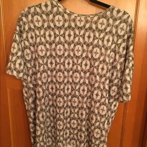 LuLaRoe Irma Top