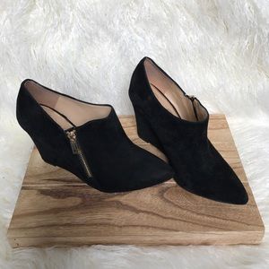 🔻SALE🔻 **NWT**Jessica Simpson Suede Wedge