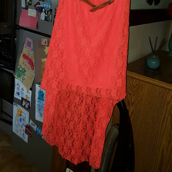 Dress - Picture 2 of 2