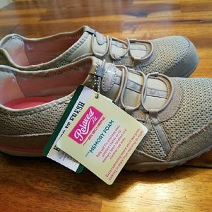 Skechers Relaxed Fit