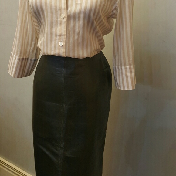 Brown 100% leather skirt (N11) - Picture 4 of 4