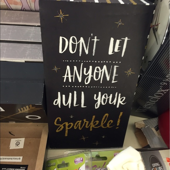 Meet your Posher, Meg - Picture 5 of 6