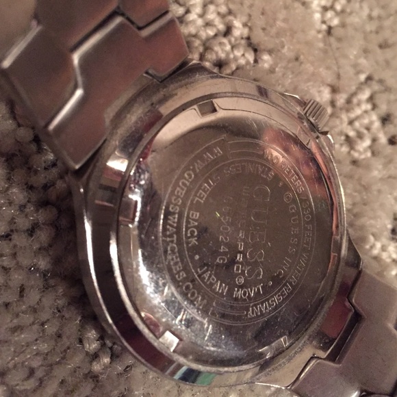 Guess watch - Picture 3 of 4