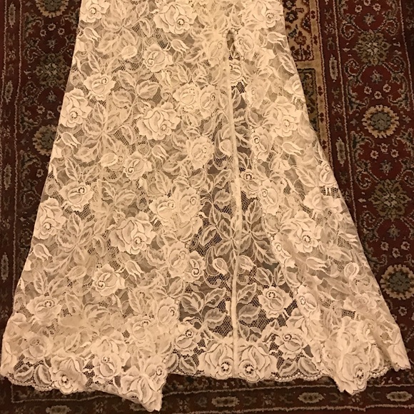 Cotton Club lace long dress - Picture 2 of 4