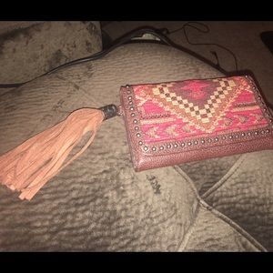 Tribal Design Wallet