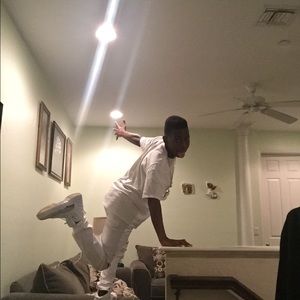 Meet your Posher, Jeramiah