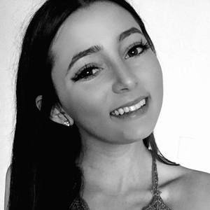 Meet your Posher, Dani