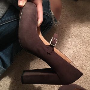 brown suede heels