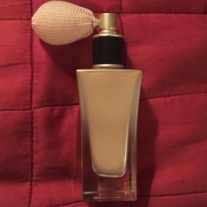 Radiant Powder Spray