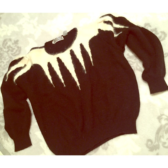 Vintage Sweaters - 🦄NEW🦄 Vintage 1980s Black White Strip Sweater