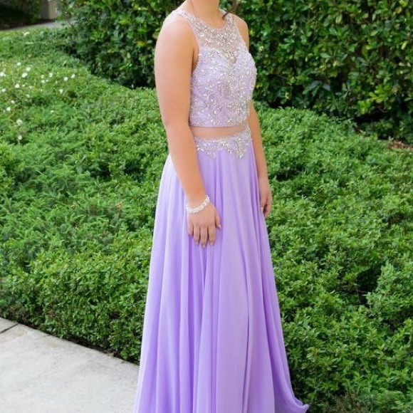 Lilac bejeweled Prom Dress