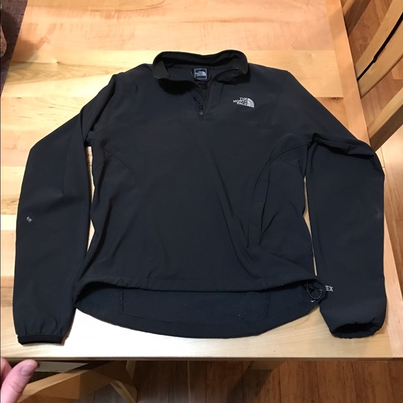 North Face Pull Over