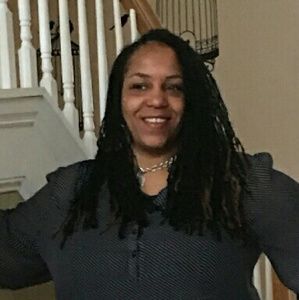 Meet your Posher, Angela