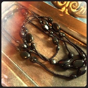 Black beaded necklace 💋