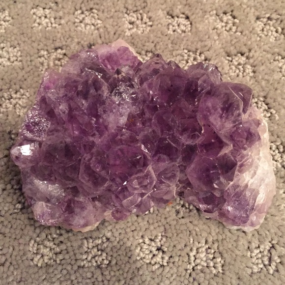 Amethyst geode - Picture 3 of 4