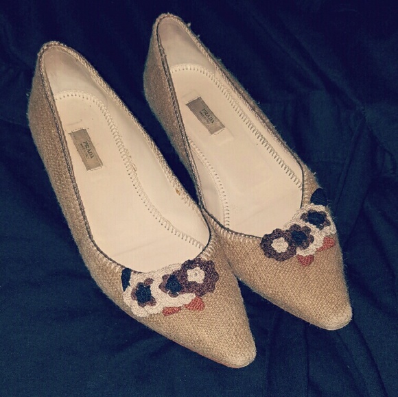 Auth PRADA tan tweed woven linen flats sz 36