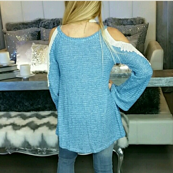 💗LAST 1💗BLUE COLD SHOULDER TOP - Picture 4 of 4