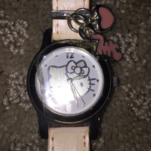 Hello kitty watch - Picture 3 of 3