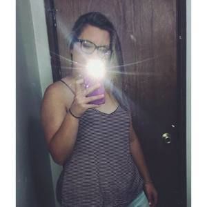 Meet your Posher, Alexis