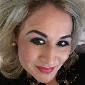 Meet your Posher, Anne