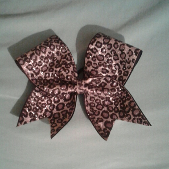 Black and Silver Cheetah Print Cheer Bow - Picture 1 of 3