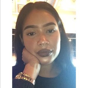 Meet your Posher, Jessica