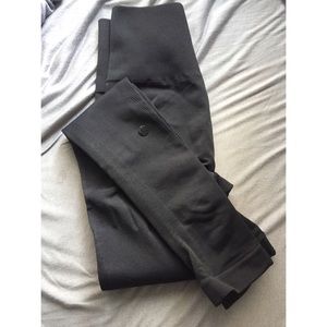 Lululemon "Zone in Tight" Leggings