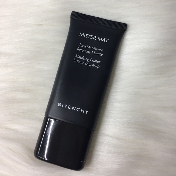 givenchy mr mat primer