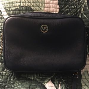 Navy Blue Michael Kors Crossover Purse